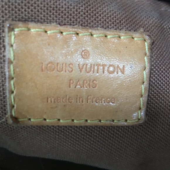 Gorgeous Louis Vuitton Palermo/Crossbody in Monogram - Picture 7 of 9